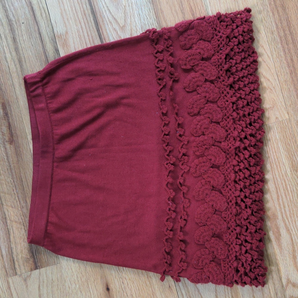 Crochet trim red mini skirt silk wool